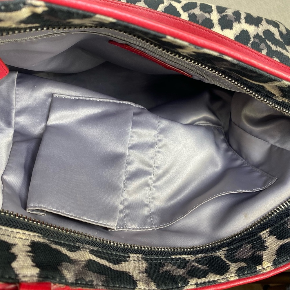 COACH VINTAGE LEOPARD PRINT TOTE WITH RED LEATHER TRIM - Picture 12 of 15